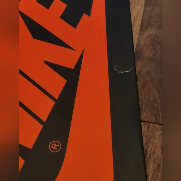 Air Jordan 1 Retro High OG "Yellow Toe /Taxis" 🚕 - Picture 11 of 12